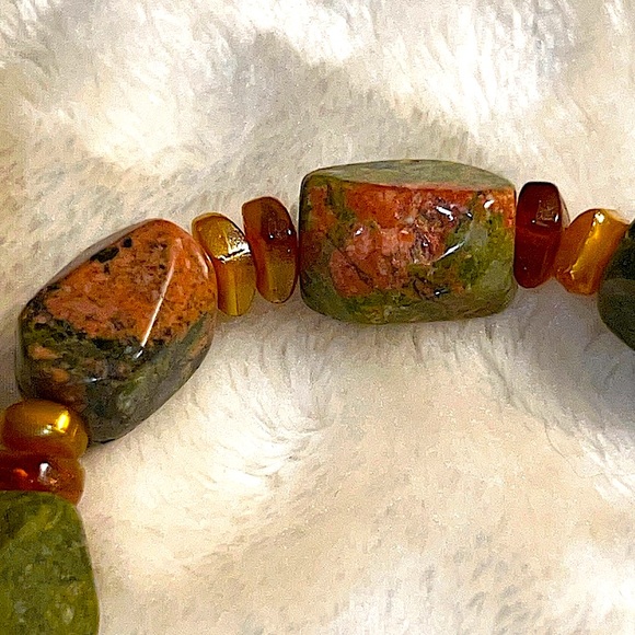 NWOT 💚🩷 LEE SANDS? VTG QVC BEADED STRETCH BRACELET w/GREEN & PINK JASPER STONES - Picture 5 of 5